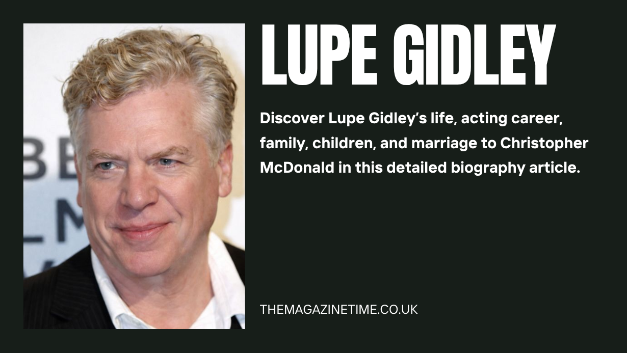 Lupe Gidley smiling at a Hollywood event