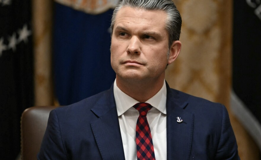 Meredith Schwarz with former husband Pete Hegseth